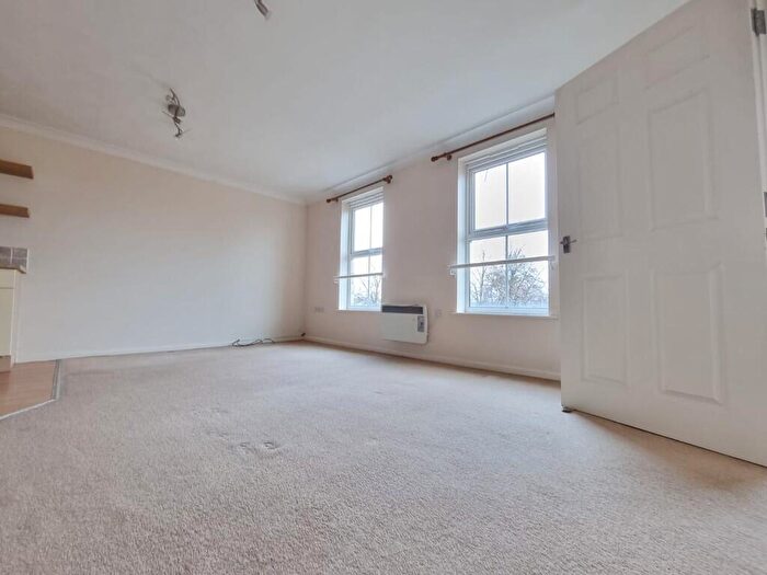 2 Bedroom Flat To Rent In Daniel Hill Mews, Sheffield, S6