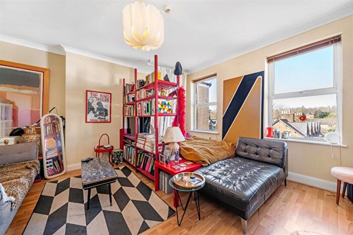 Studio To Rent In Maple Court, Blenheim Road, Penge, London, SE20