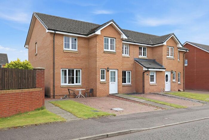 3 Bedroom End Of Terrace House For Sale In Maitland Place, Renfrew, Renfrewshire, PA4