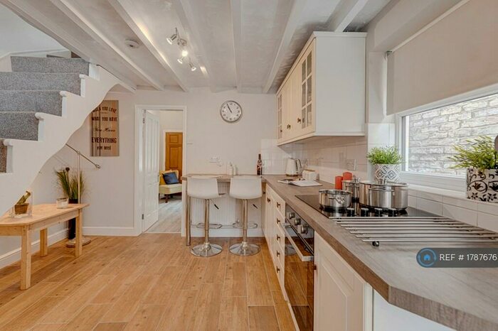 2 Bedroom Terraced House To Rent In Thorpe Road, Melton Mowbray, LE13