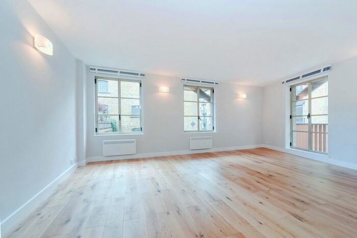 1 Bedroom Flat To Rent In The Circle, Queen Elizabeth Street, London, SE1