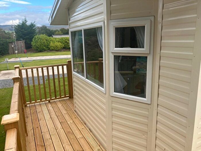 2 Bedroom Lodge For Sale In South Bridgend, Crieff, PH7