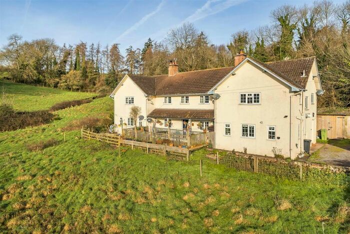 3 Bedroom Semi-Detached House For Sale In Ashcombe, Dawlish, EX7