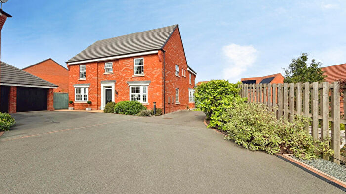 5 Bedroom Detached House For Sale In Rook Drive, Burton-on-Trent, DE13