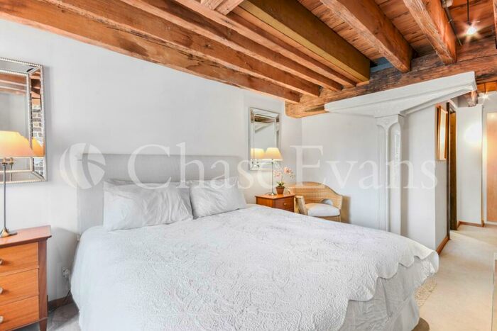 1 Bedroom Flat For Sale In Port East Apartments, Hertsmere Road, Canary Wharf, London, E14