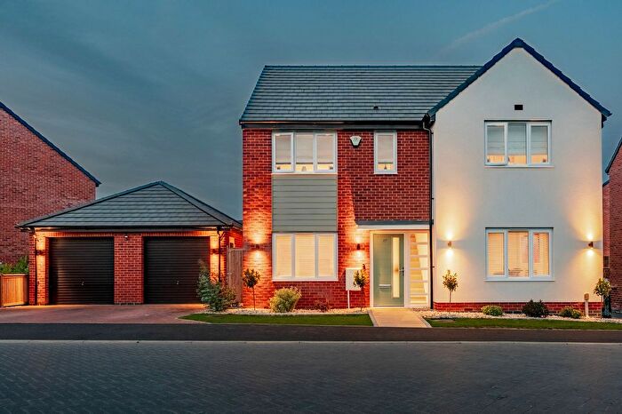 5 Bedroom Detached House For Sale In Tudor Road, Rackheath, NR13