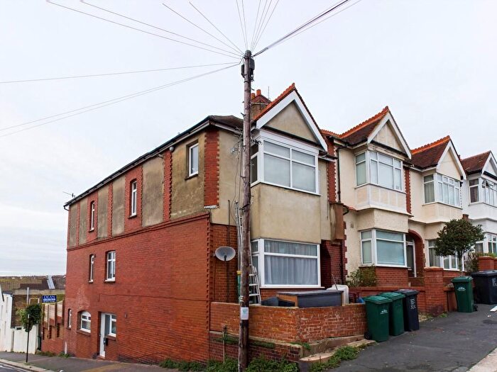 2 Bedroom Flat For Sale In Mafeking Road, Brighton, BN2