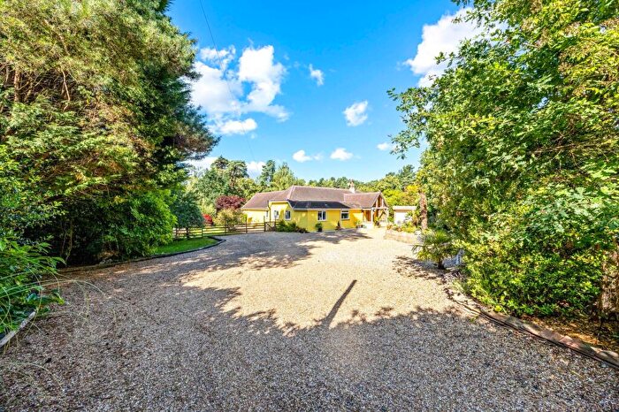 4 Bedroom Bungalow For Sale In Bracken Lane, Storrington, RH20