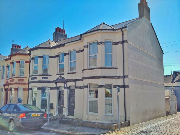 3 Bedroom House To Rent In Egerton Road, St Judes *Available With Zero Deposit Guarantee*, PL4