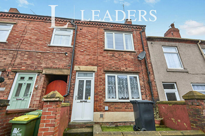 3 Bedroom Terraced House To Rent In Loscoe Road, DE75