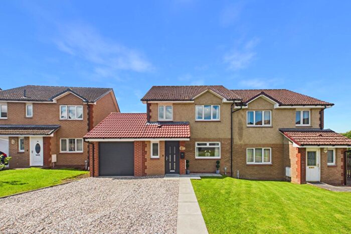 4 Bedroom Semi-detached House For Sale In Priory Lane, Lesmahagow, ML11