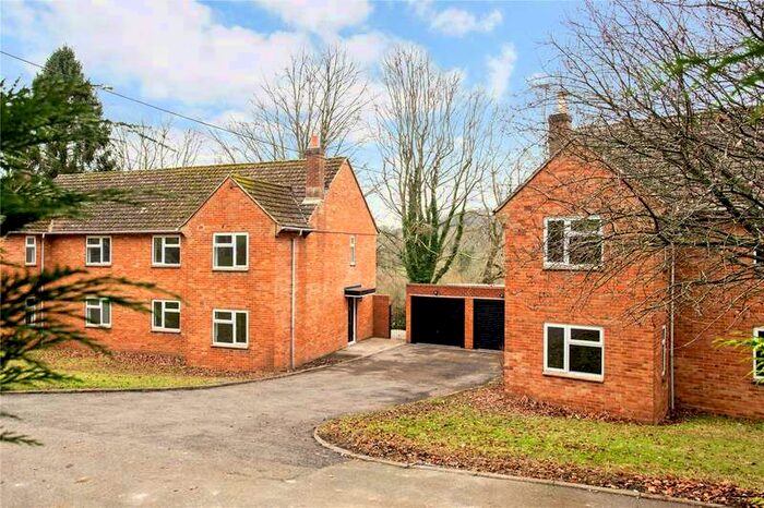 3 Bedroom Semi-Detached House For Sale In Leatler Close, Fovant, Salisbury, Wiltshire, SP3