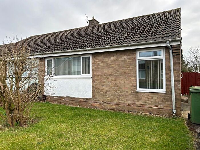 2 Bedroom Semi-Detached Bungalow To Rent In Overdale, Eastfield, Scarborough, YO11