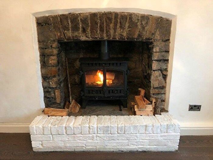 2 Bedroom Terraced House To Rent In Blaenllechau Road, Ferndale, CF43