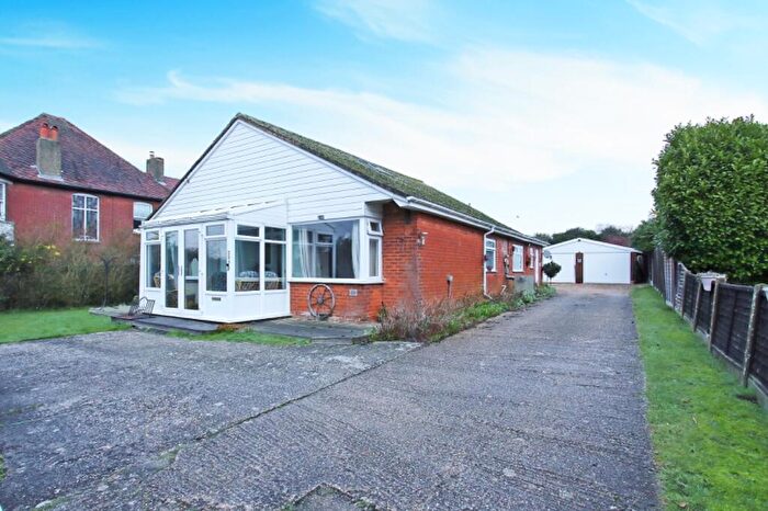 4 Bedroom Detached Bungalow For Sale In *** Large Garden And Plot***Andover Road, SP11