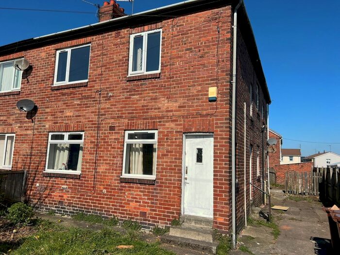 3 Bedroom Flat To Rent In Scarborough Road, Walker, Newcastle Upon Tyne, NE6