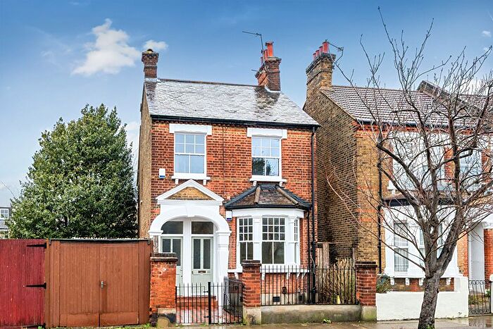 2 Bedroom Flat For Sale In Effingham Road, Lee, SE12