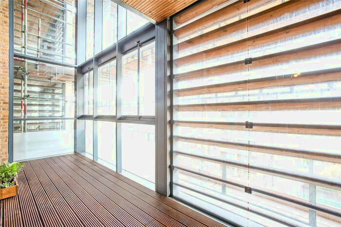 3 Bedroom Flat To Rent In Dalston Square, London E8