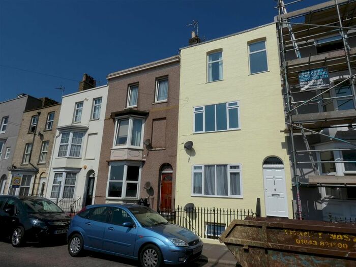 4 Bedroom Maisonette To Rent In Hardres Street, Ramsgate, CT11