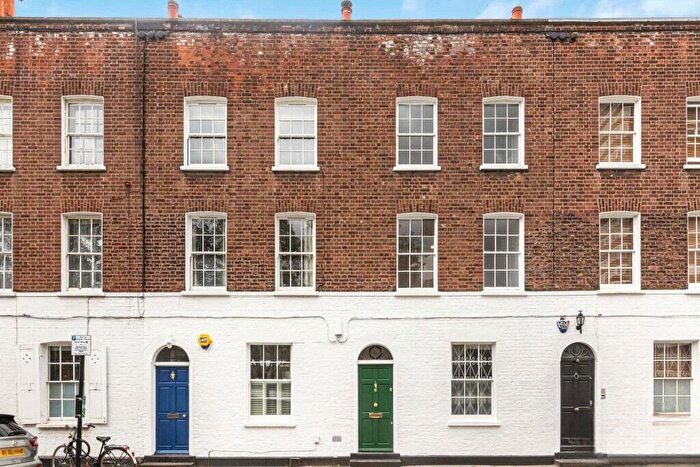 6 Bedroom Terraced House To Rent In Chart Street, Hoxton, N1