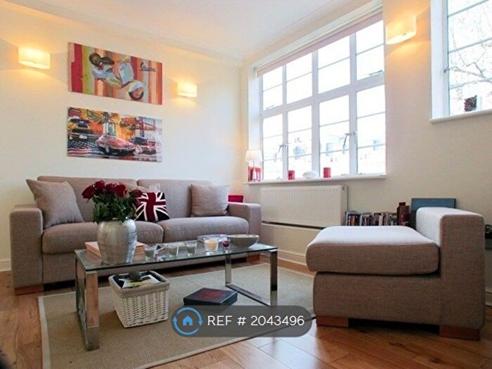 1 Bedroom Flat To Rent In Warner House, London, SW10
