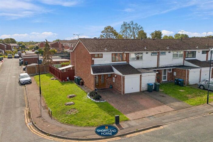 3 Bedroom End Of Terrace House For Sale In Blandford Drive, Clifford Park, Coventry, CV2