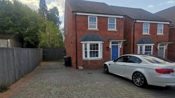 3 Bedroom Detached House To Rent In Neuvo Court, Newbridge, Wolverhampton, WV6
