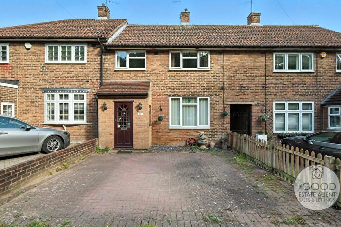 3 Bedroom Terraced House For Sale In Englands Lane, Loughton, IG10