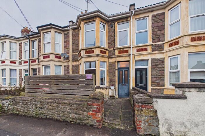 3 Bedroom Terraced House For Sale In Griffin Road, Clevedon, North Somerset, BS21