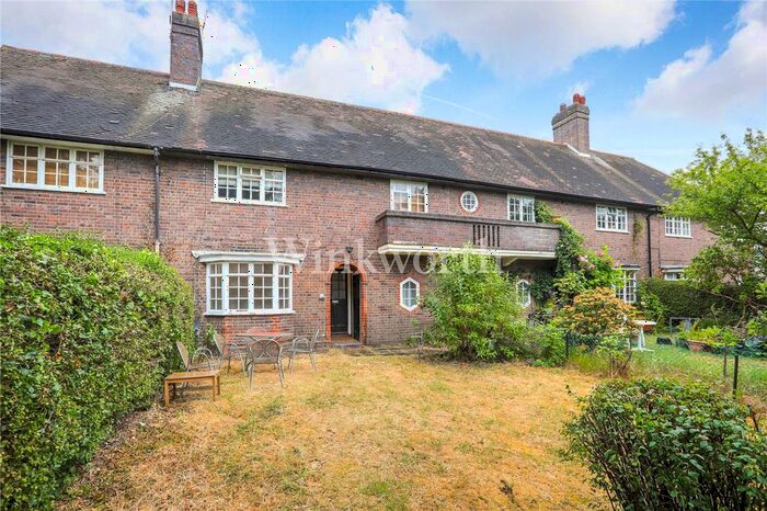 1 Bedroom Flat To Rent In Neale Close, London, N2