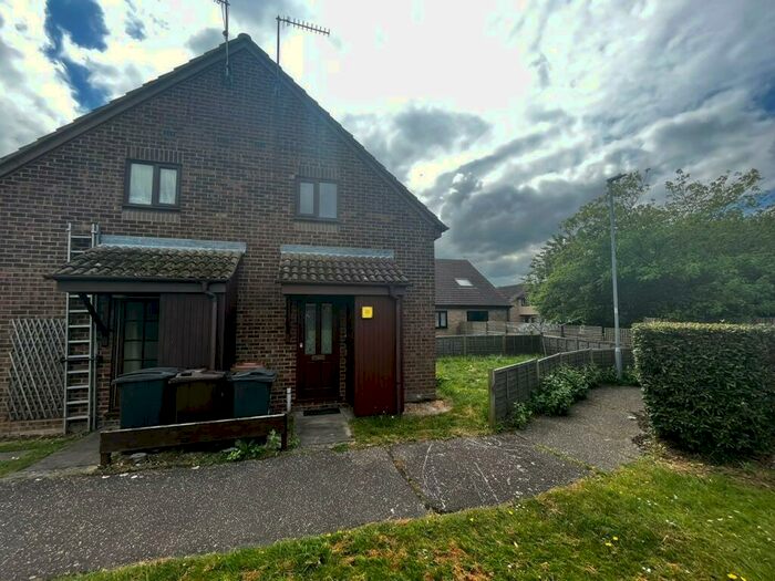 1 Bedroom House To Rent In Bouchers Mead, Springfield, CM1