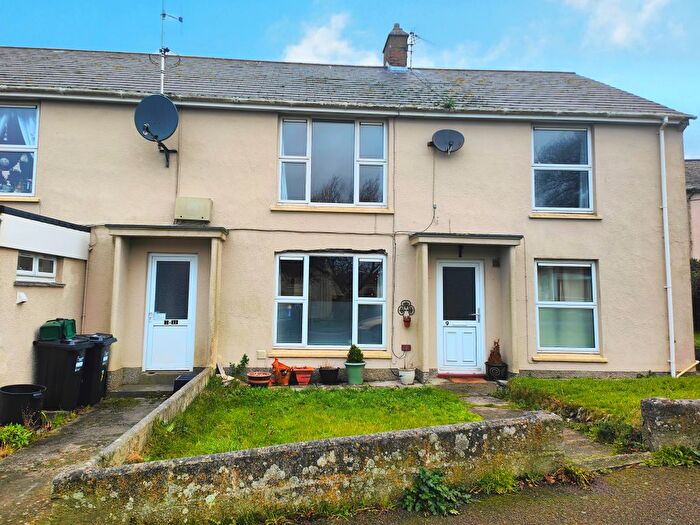 2 Bedroom End Terrace House To Rent In Trengrouse Way, Helston, TR13