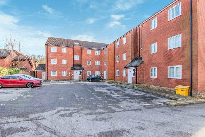 2 Bedroom Flat To Rent In Armthorpe Road, Doncaster, South Yorkshire, DN2