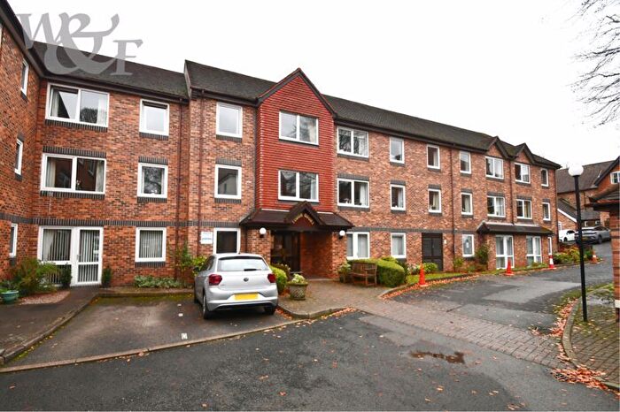 1 Bedroom Flat For Sale In Tudor Court, Midland Drive, Royal Sutton Coldfield, B72