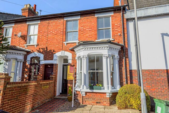 1 Bedroom Apartment To Rent In Granville Street, Aylesbury, HP20