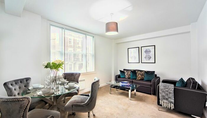 1 Bedroom Flat To Rent In Hill Street, London, W1J