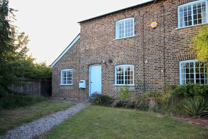 1 Bedroom Cottage To Rent In Hoskins Cottages, High Wych, Sawbridgeworth, CM21