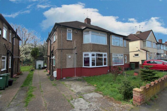2 Bedroom Maisonette To Rent In Eversley Avenue, Bexleyheath, DA7