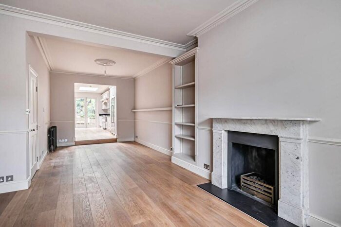 3 Bedroom Terraced House To Rent In Ordnance Hill, St John's Wood, London, NW8