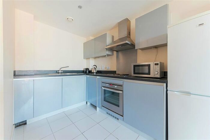 1 Bedroom Flat To Rent In Reed House, Durnsford Road, Wimbledon, SW19