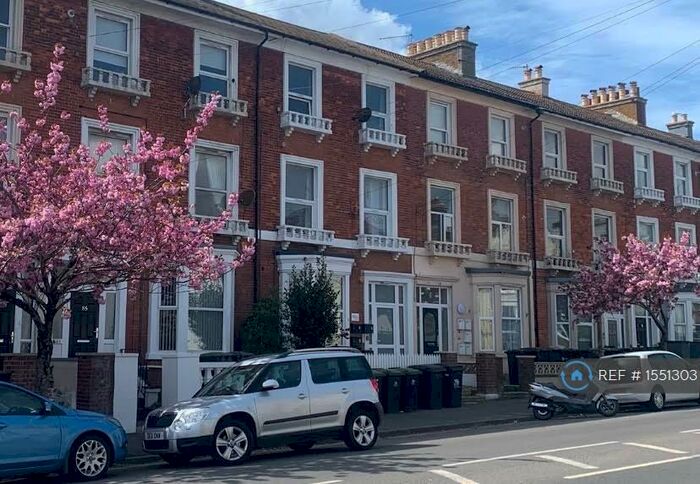 1 Bedroom Flat To Rent In Dorchester Road, Weymouth, DT4