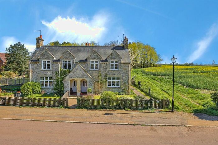 2 Bedroom Semi-Detached House For Sale In Grafton Underwood, Kettering, NN14