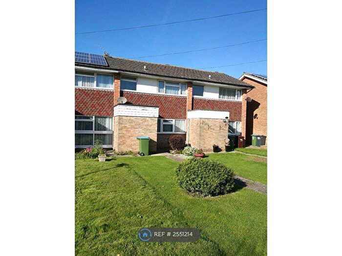 3 Bedroom Terraced House To Rent In Birdham Close, Bognor Regis, PO21