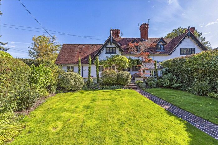 3 Bedroom End Of Terrace House For Sale In Ferry Lane, Medmenham, Marlow, Buckinghamshire, SL7