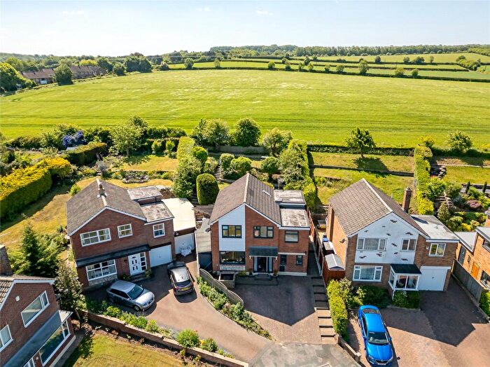 4 Bedroom Detached House For Sale In Windmill Grove, Tadcaster, LS24
