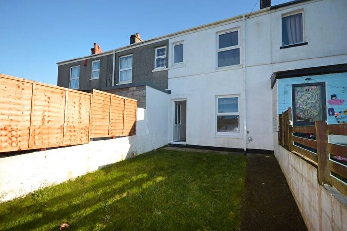 2 Bedroom Terraced House To Rent In Carn View Terrace, Redruth, TR15