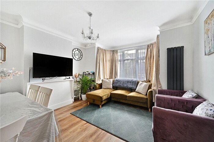 3 Bedroom Terraced House For Sale In Stanford Road, London, SW16