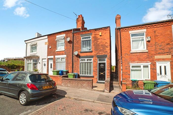 2 Bedroom End Of Terrace House For Sale In Albion Street, Mansfield, NG19