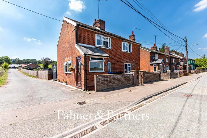 4 Bedroom Detached House For Sale In Stowmarket Road, Great Blakenham, Suffolk, IP6