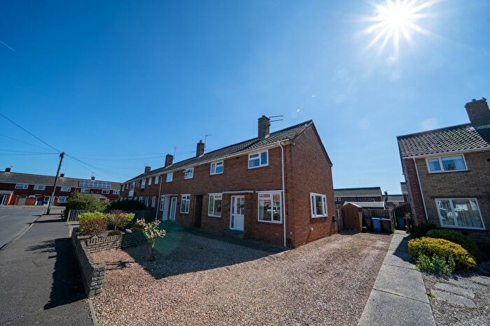 3 Bedroom End Terrace House For Sale In Gawdy Road, Norwich, Norfolk, NR7